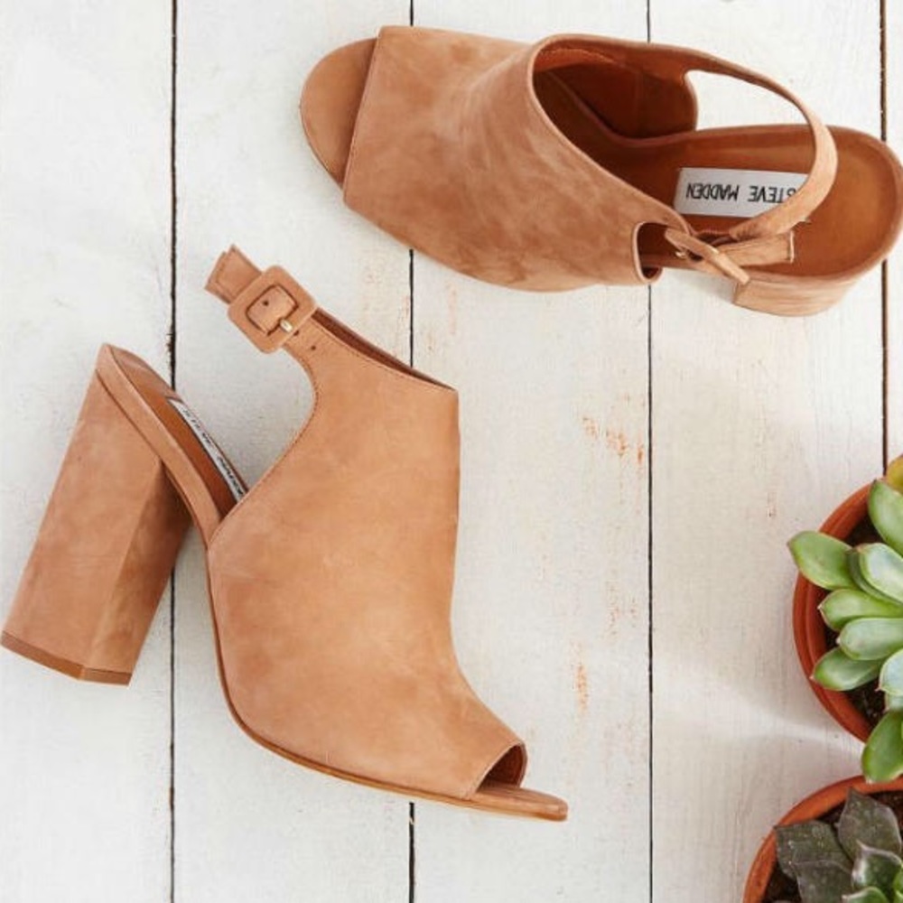 Steve Madden ‘Callvin’ in Camel Nubuck